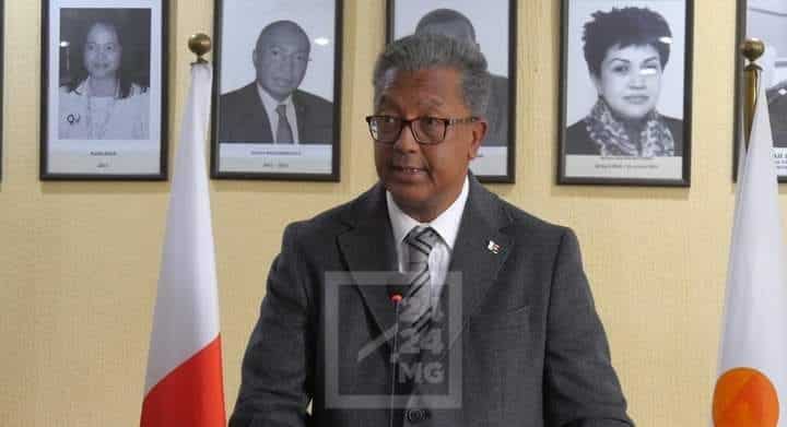 Image à la une de DIPLOMATIE – Madagascar soutient la candidature de Richard Randriamandrato au poste de président de la Commission de l’Union africaine
