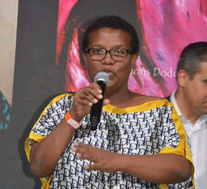 Image à la une de LITTÉRATURE – Hary Rabary en route pour le Prix Senghor
