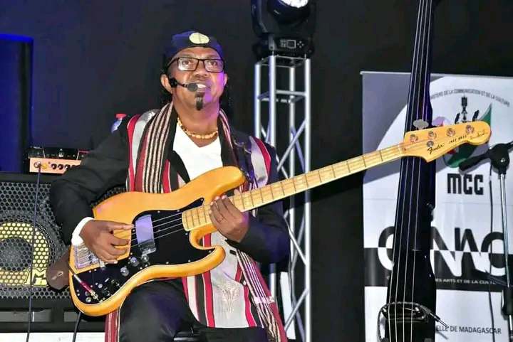 Image à la une de Décès de Fanaiky, figure emblématique du jazz malgache
