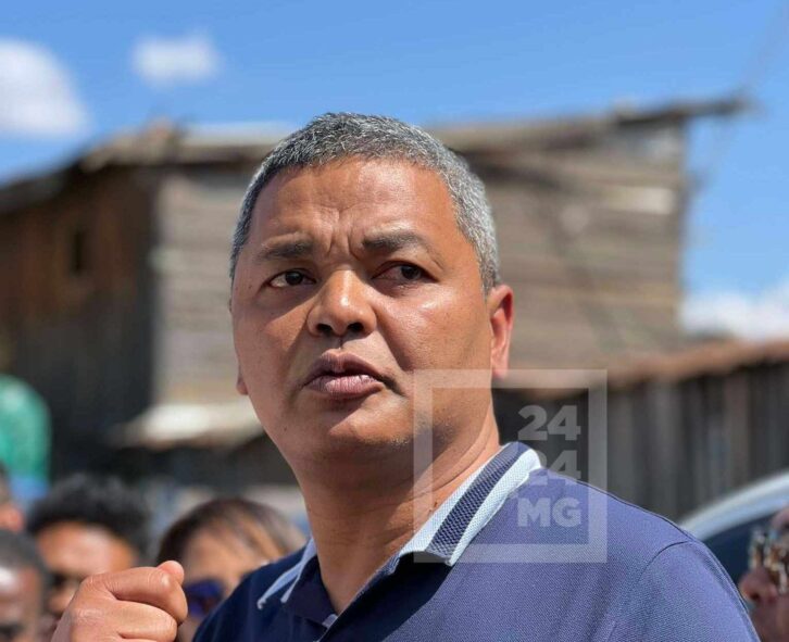 Image à la une de ELECTIONS – Tahina Razafinjoelina brigue la mairie d’Antananarivo