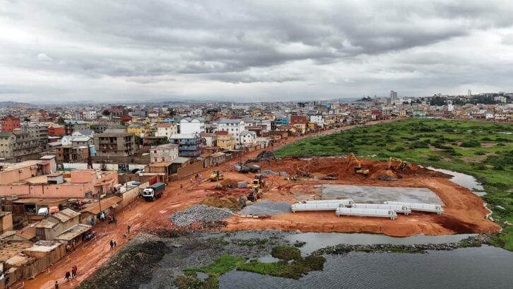 Image à la une de ANTANANARIVO –  Le chantier contre les inondations avance