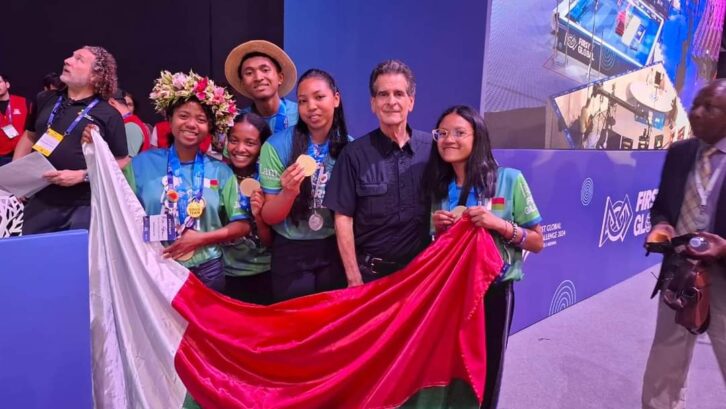 Image à la une de ROBOTIQUE – Madagascar médaillé d’or au First Global Challenge 2024