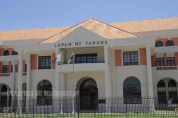 Image à la une de Dépôt des candidatures pour les municipales : La lenteur du processus à Antananarivo