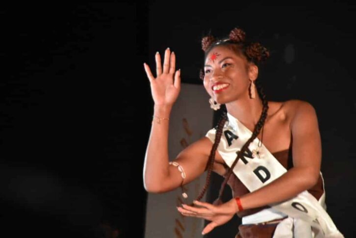 Image à la une de Concours de beauté : Cyria Olivine Temagnombe sacrée Miss Madagascar 2024