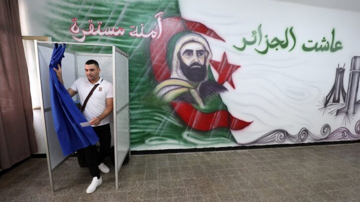 Image à la une de Tebboune réélu, mais par combien de votants ? En Algérie, la cacophonie s’aggrave autour de la participation