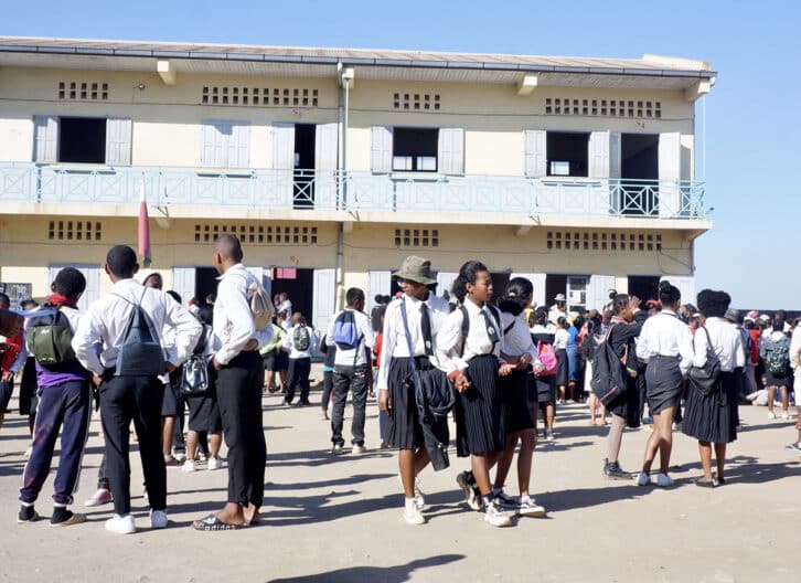 Image à la une de RENTRÉE SCOLAIRE –  Des enfants démunis retrouvent les bancs de l’école