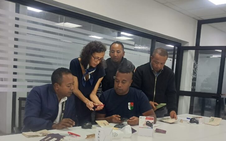 Image à la une de Des douaniers d’Ivato bénéficient de formation à la détection de la fraude documentaire à l’aéroport