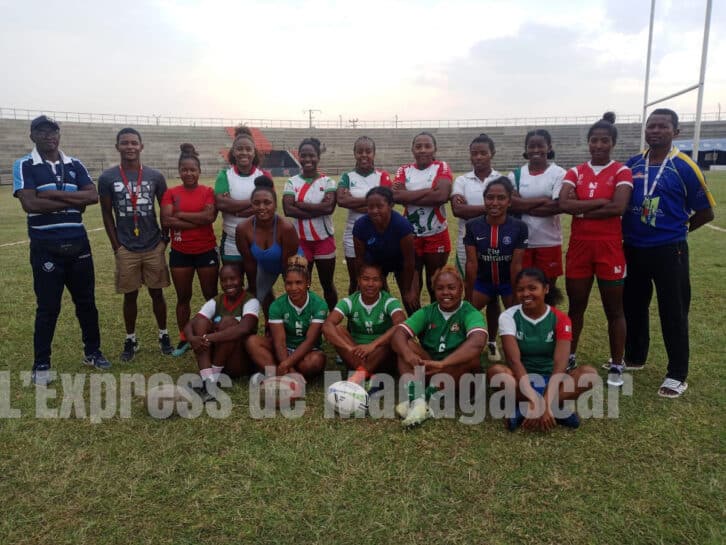 Image à la une de AFRICA CUP RUGBY À VII – Les Ladies Makis peaufinent leur technique