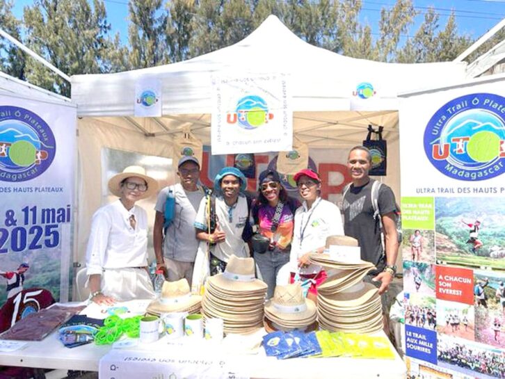 Image à la une de Trail : Un stand de l’UTOP au Grand Raid de la Réunion