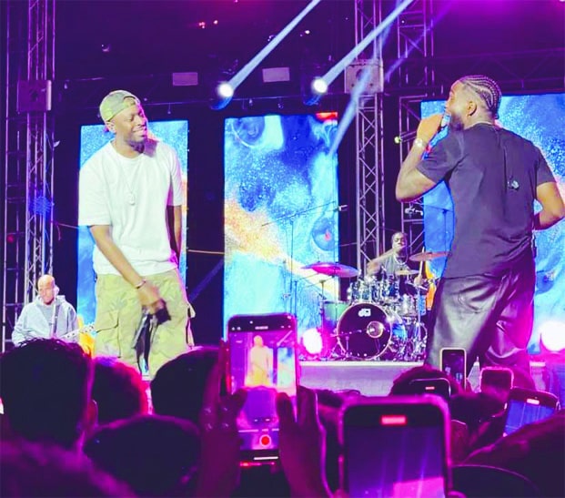 Image à la une de Stade Barea de Mahamasina – Tayc et Dadju offrent un concert monumental 