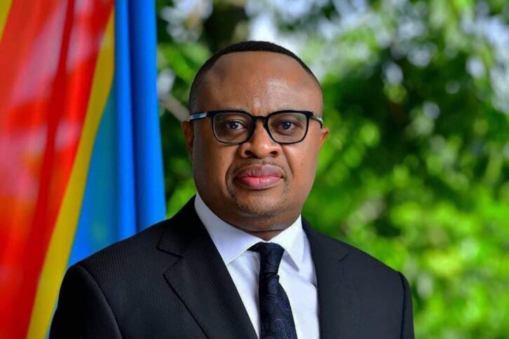 Image à la une de RDC : l’opposant à Félix Tshisekedi, Claudel Lubaya, assure avoir été contraint à l’exil
