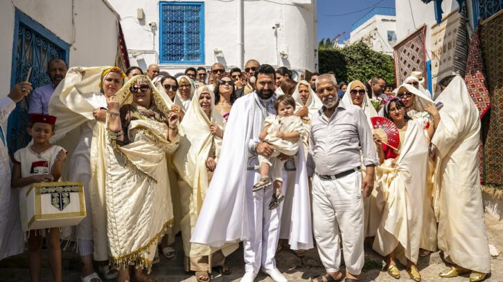 Image à la une de Plus de 10 millions de Tunisiens en 2014, combien en 2024 ?