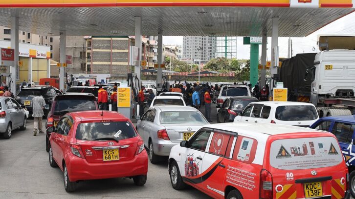 Image à la une de Ce que rapporterait la suppression de la subvention au carburant en Afrique