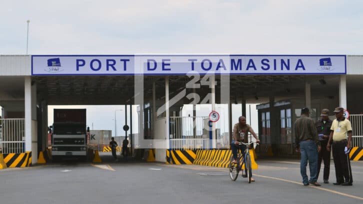 Image à la une de COMMERCE – L’idée de faire du port de Toamasina un port d’éclatement de Madagascar en projet