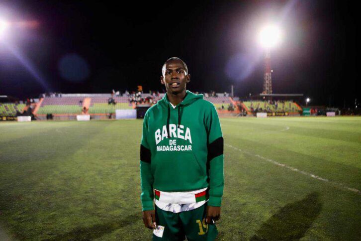 Image à la une de FOOTBALL – Tendry Mataniah Randrianarijaona s’engage pour une année avec le club du ENPPI en Egypte