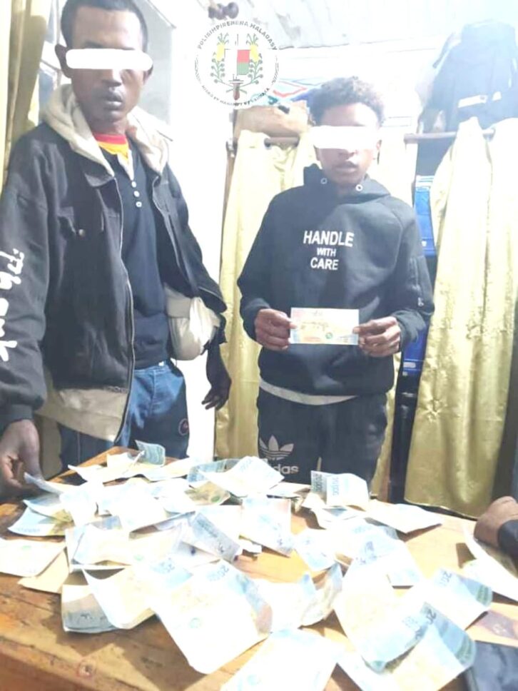 Image à la une de Antohomadinika : Lehilahy roa mpanaparitaka vola sandoka