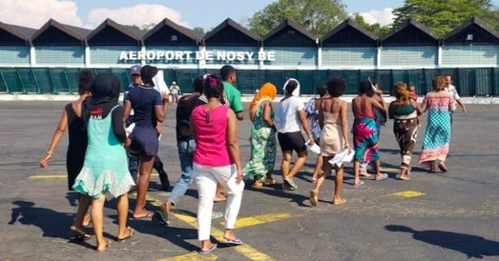 Image à la une de 25 clandestins expulsés de Mayotte et présentés à la justice