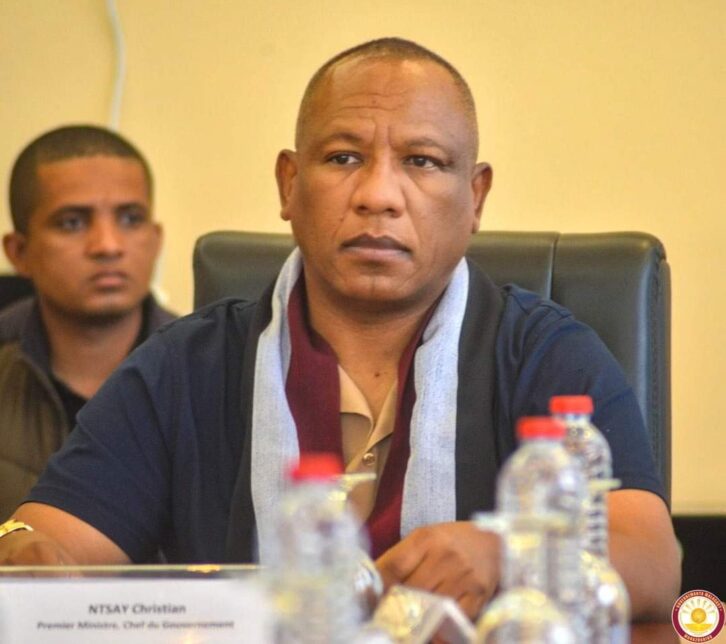 Image à la une de ENERGIE – Le Premier ministre donne jusqu’à mercredi pour faire sortir du Port de Toamasina les équipements pour les parcs solaires de 50MW