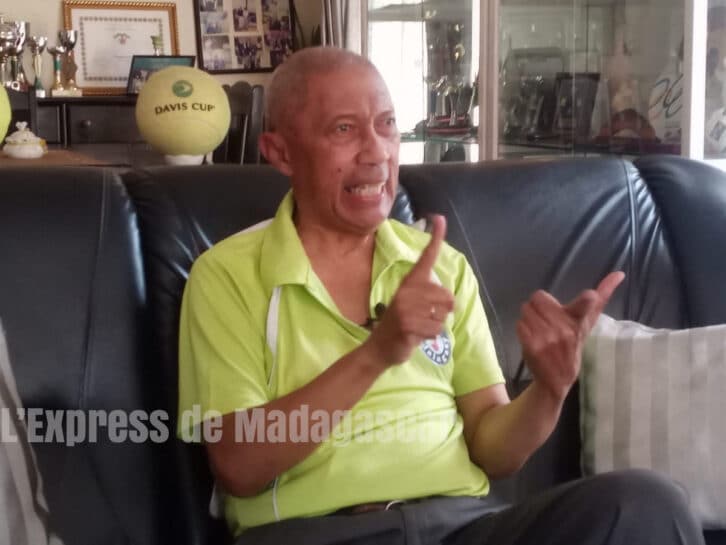 Image à la une de MUSIQUE – Serge Ramiandrasoa revisite Johnny Hallyday et Charles Aznavour