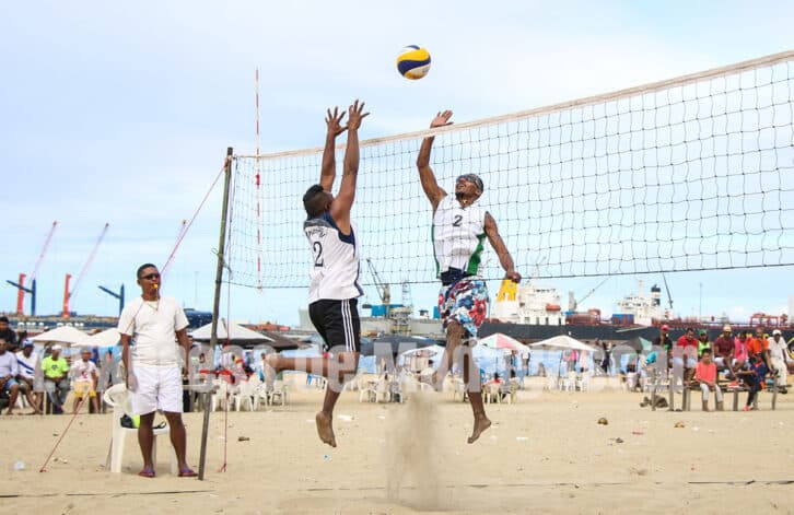 Image à la une de BEACHVOLLEY – ZONE 7 – Six îles de la région représentées