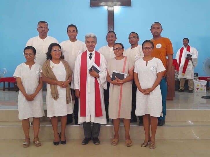 Image à la une de ÉCOLES FJKM MAHAJANGA – RENTRÉE SOLENNELLE   –  L’éducation axée sur les valeurs chrétiennes et les saintes écritures