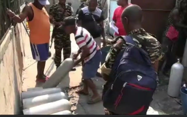 Image à la une de PÊCHE ILLICITE – Saisie de 60 kg de concombres  de mer et de matériel de plongée
