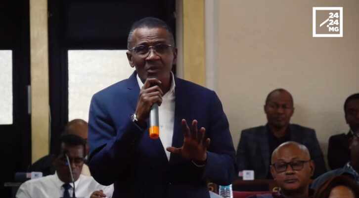 Image à la une de PARLEMENT – Quand les députés réclament la parole devant des ministres à Tsimbazaza