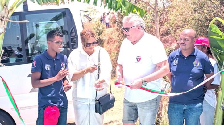Image à la une de RCTS – Inauguration d’un terrain : Inauguration d’un terrain mixte pour la célébrer