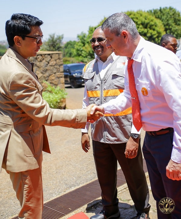 Image à la une de Madagasikara JIRAMA. Hatramin’ny oviana no hanjaka ny tsy matimanota mpandrendrika ny Firenena malagasy ?