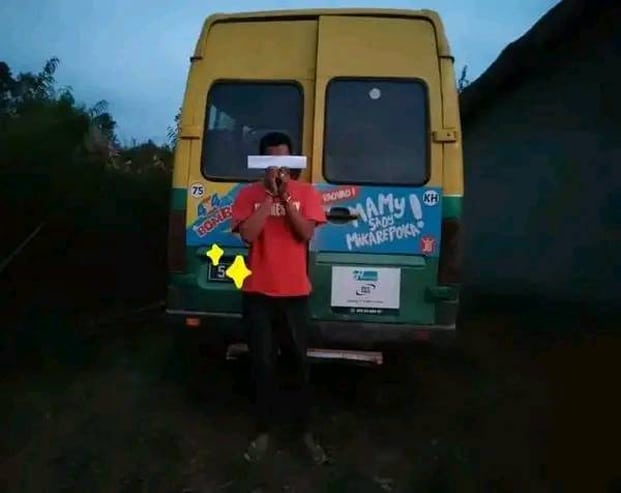Image à la une de Vol d’un minibus de transport – L’ex-chauffeur du véhicule bientôt devant la Justice