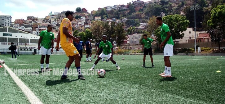 Image à la une de FOOTBALL – CAN 2025   – Les Barea locaux entament le regroupement