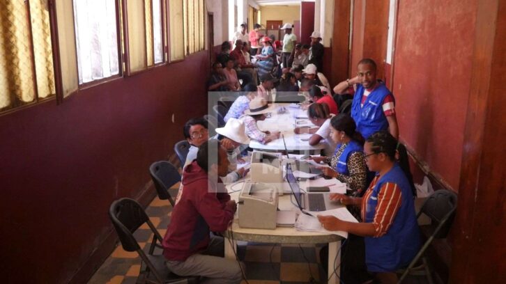 Image à la une de ANTANANARIVO – Un peu plus de 2 milliards ariary d’impôt levés lors de la campagne de paiement de l’impôt foncier sur les propriétés bâties