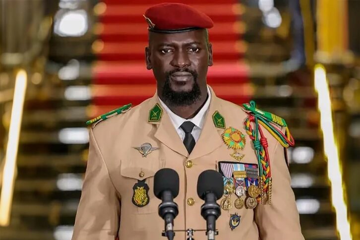 Image à la une de En Guinée, Mamadi Doumbouya élevé au grade de général d’armée