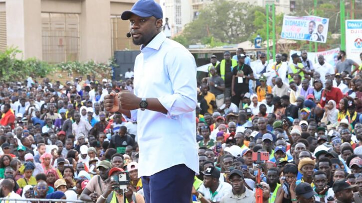 Image à la une de Législatives au Sénégal : face à la transhumance politique, les contradictions d’Ousmane Sonko