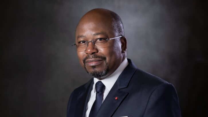 Image à la une de Au Gabon, Bilie-By-Nze claque la porte du PDG
