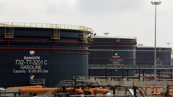 Image à la une de Pétrole au Nigeria : les cinq défis de la raffinerie de Dangote