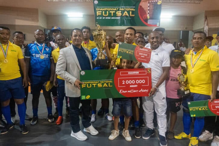 Image à la une de FUTSAL – CHAMPIONNATS NATIONAUX – Five FC et CUA sacrés chez les adultes
