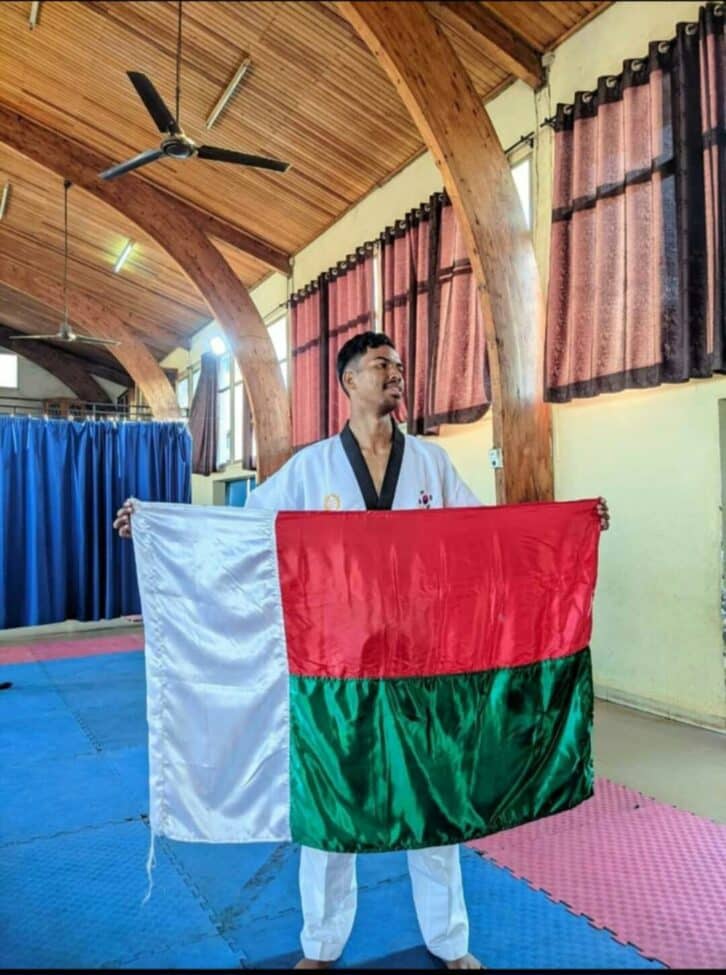 Image à la une de TAEKWONDO – Luciano Raharivony rêve d’évoluer à l’international