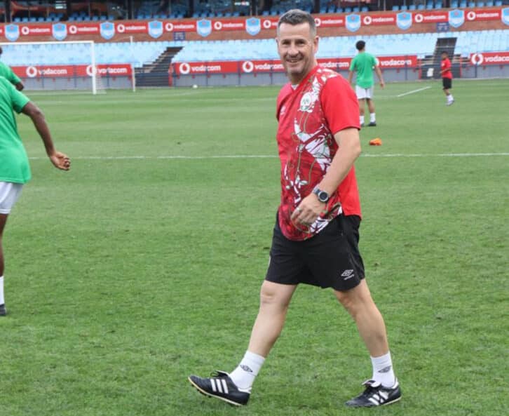 Image à la une de FOOTBALL – CAN 2025  –  Gilles Hugon assure le derby contre les Comores