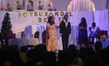 Image à la une de Comment le délestage impacte-t-il les festivités de Noël à Antananarivo ?