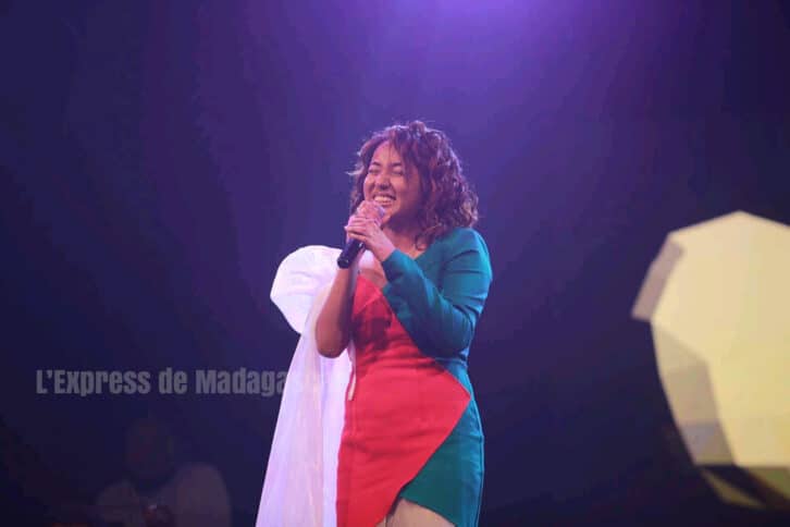 Image à la une de CCI IVATO   – Standing ovation pour Anisha Jo