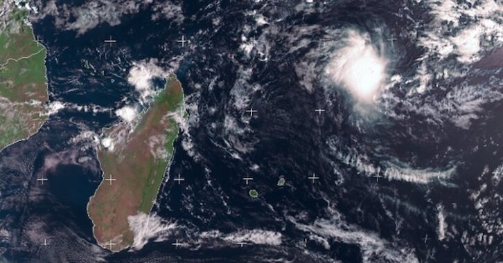 Image à la une de Une tempête tropicale en formation dans l’océan Indien, Madagascar menacé