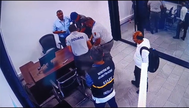 Image à la une de Tentative d’exportation illicite – 67,5 kg d’or intercepté en 15 jours