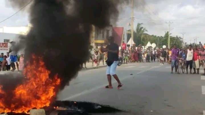 Image à la une de COMMUNALES – Au moins quatre interpellations à Toliara ce mardi durant une manifestation contre les résultats provisoires