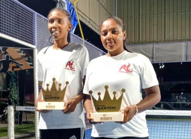 Image à la une de PADEL –  Zarah et Prisca victorieuses du tournoi des maîtres