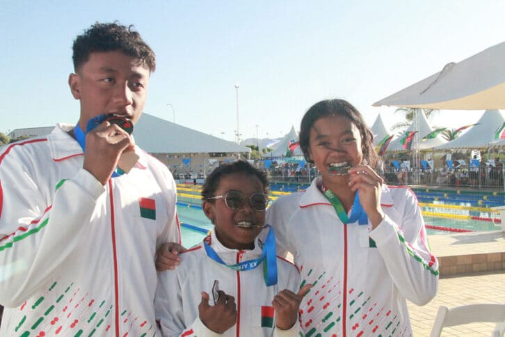 Image à la une de NATATION – AFRIQUE ZONE IV – Madagascar brille avec dix médailles