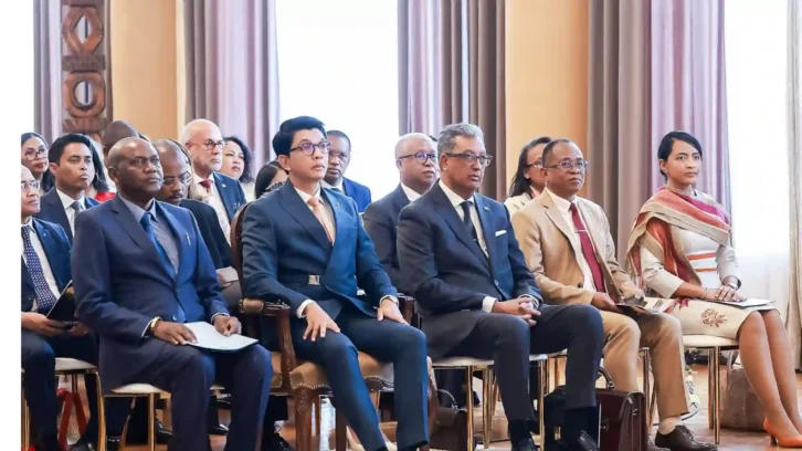 Image à la une de Commission de l’UA : Madagascar compte sur le soutien “des pays amis” pour soutenir la candidature de Richard Randriamandrato