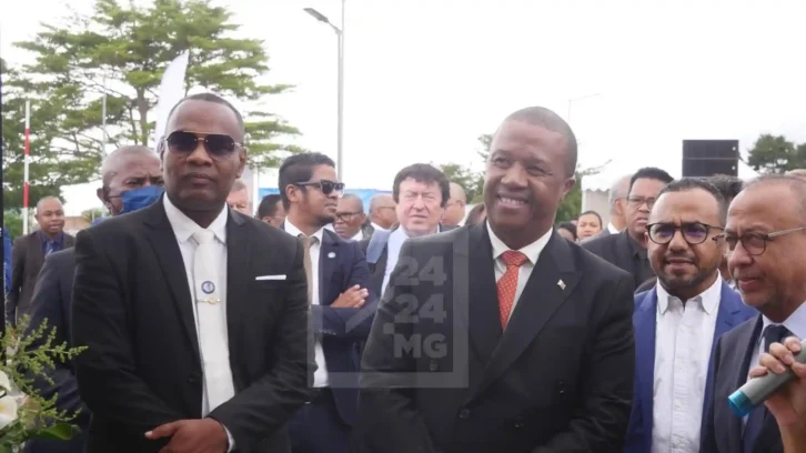 Image à la une de AVIATION CIVILE – Madagascar ambitionne d’être une plateforme régionale de connectivité aérienne en Afrique
