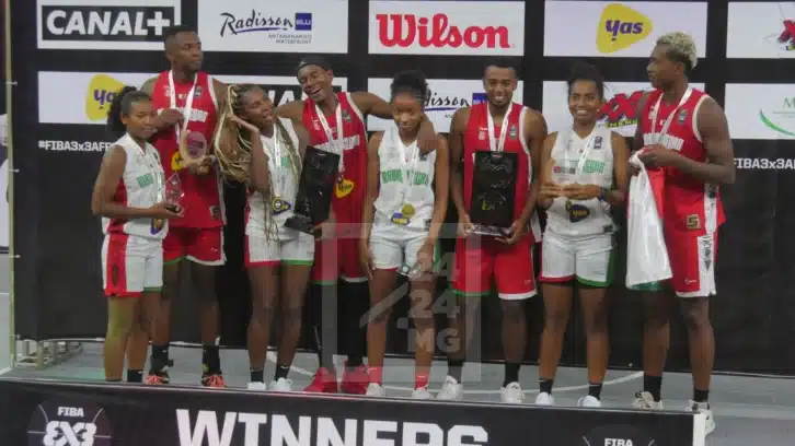 Image à la une de BASKET BALL 3×3 – Andry Rajoelina offre des primes de victoire et des avancements spéciaux pour les Ankoay hommes et femmes champions d’Afrique