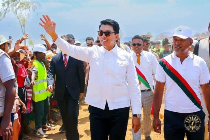 Image à la une de ÉNERGIE   –  Rajoelina sollicite la patience de la population